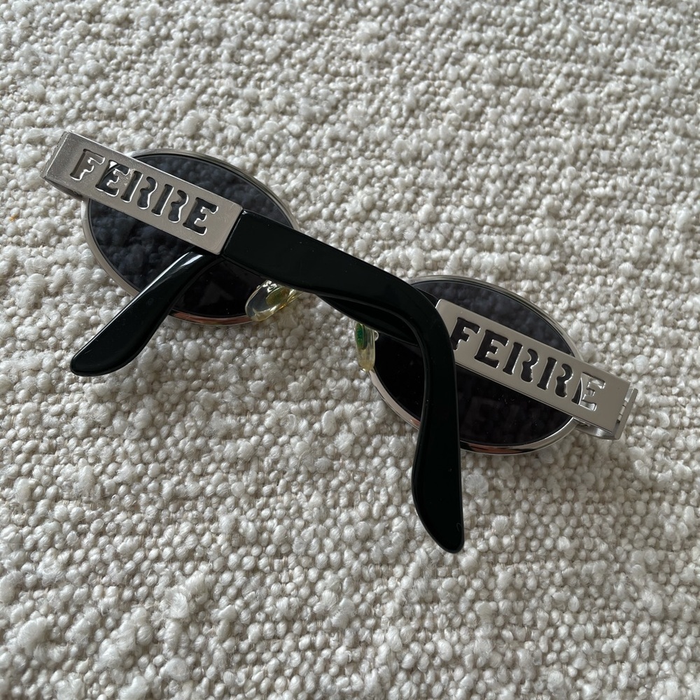 Deere sunglasses